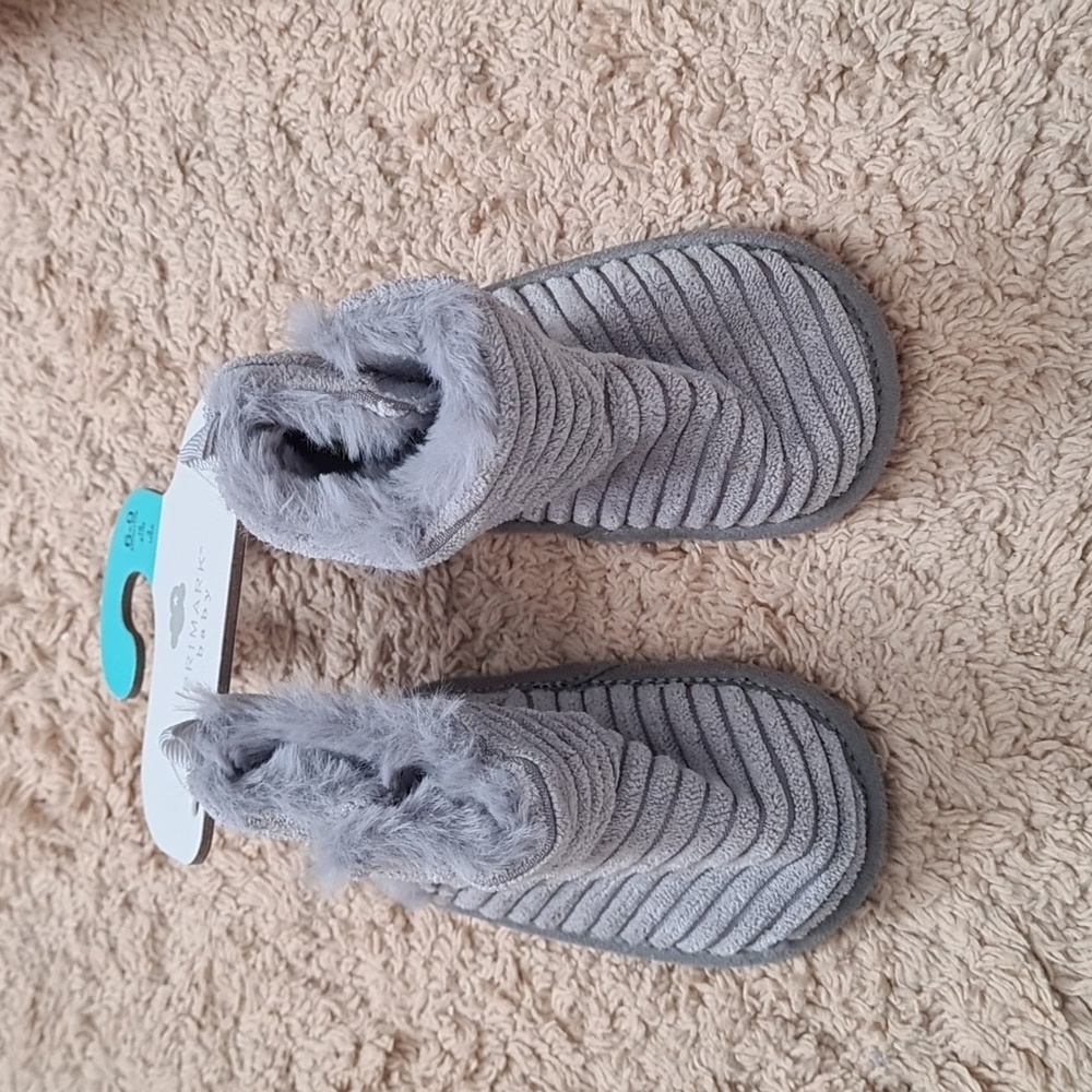 Primark baby booties, gray 6-9M